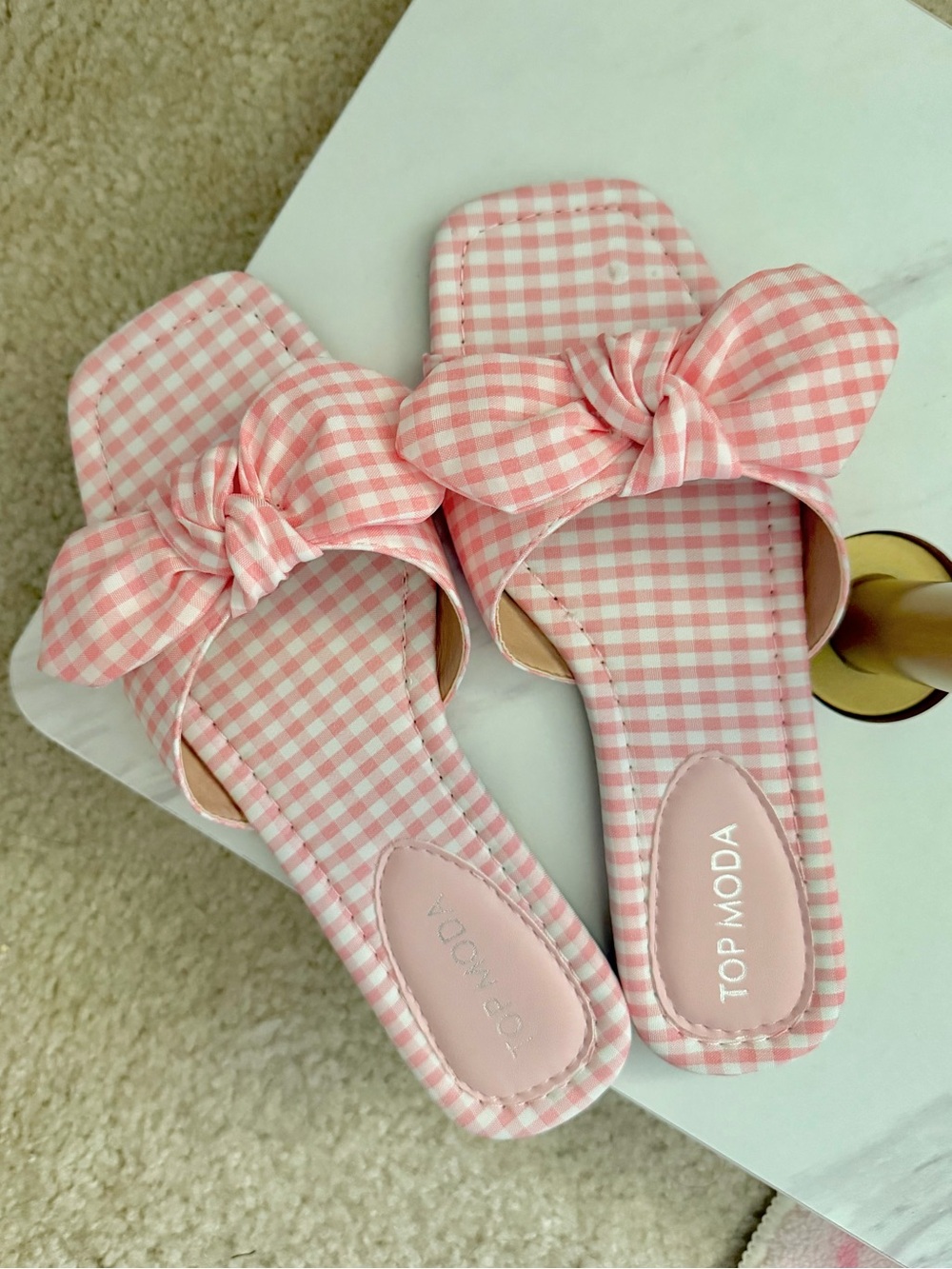TOP Moda Pink Gingham Bow Slide Sandals